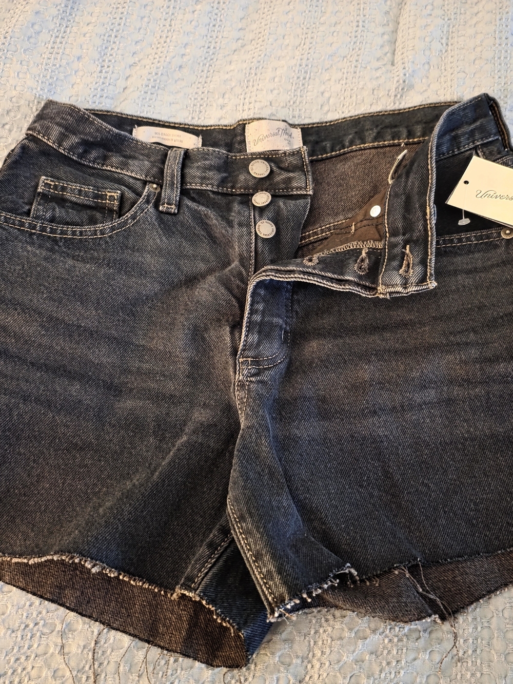 Universal Thread 90s Baggy Jean Shorts